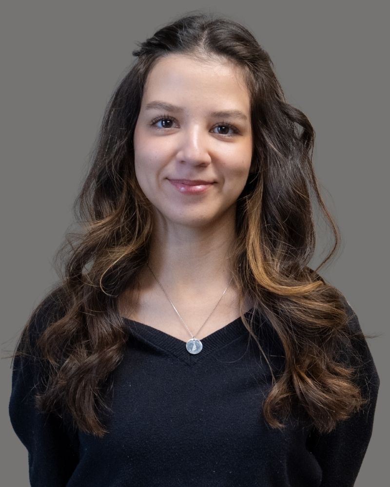 Valeria Headshot 2026
